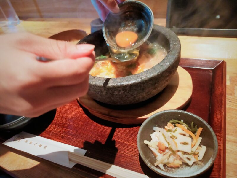 詫家古歴堂　ダイニングメゾン店
石焼親子丼定食