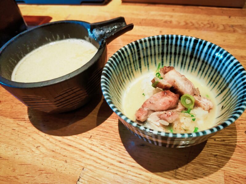 詫家古歴堂　ダイニングメゾン店
鶏のひつまぶし定食